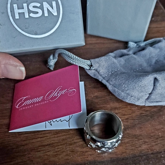 New Emma Skye Stainless Steel Crystal Star-Studded Wide Band Ring. - Picture 9 of 12